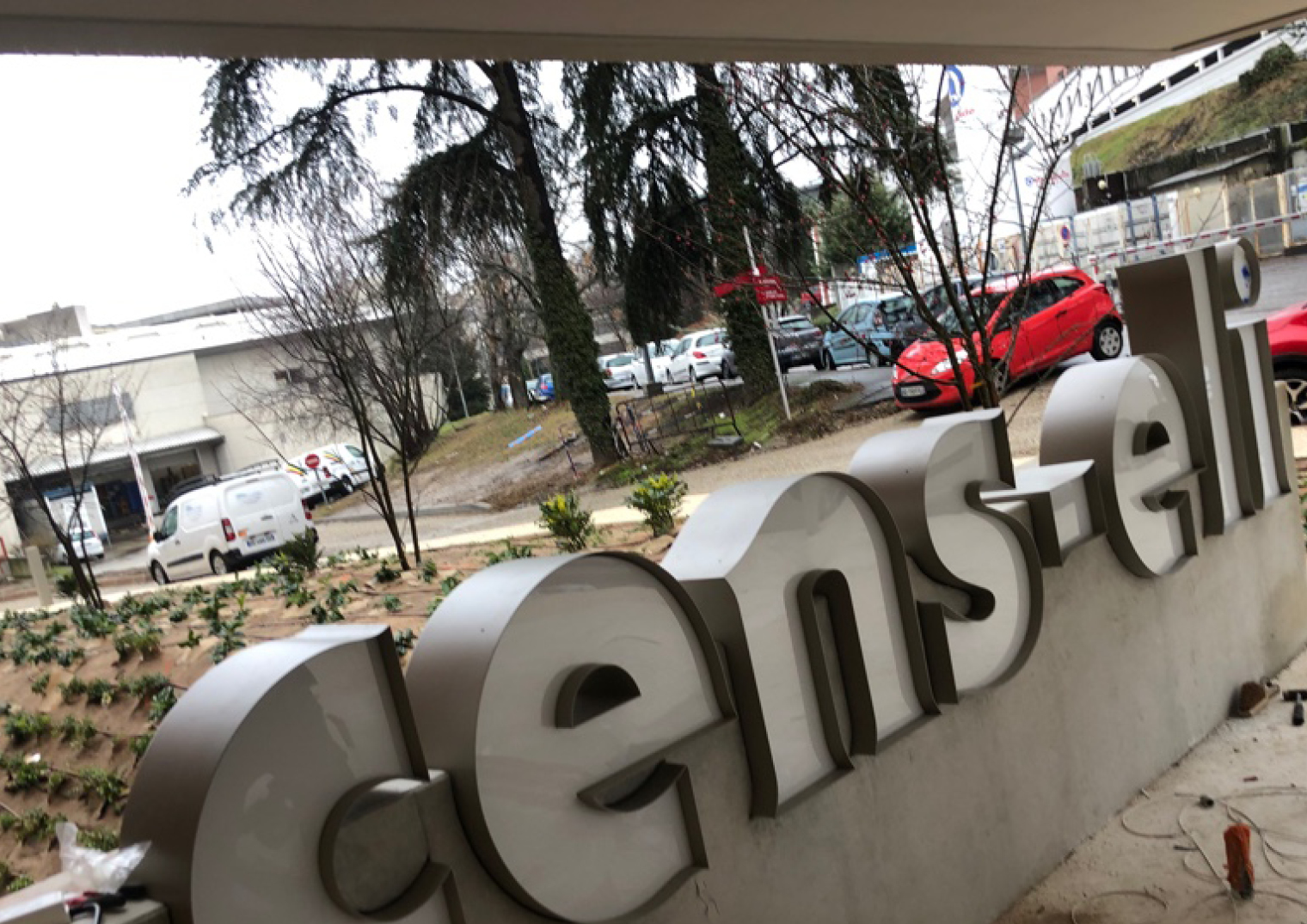 Lettres CENS-ELI en volume.